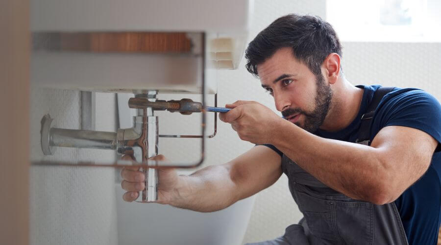 Local tankless water heater installation in Mackinaw, IL
